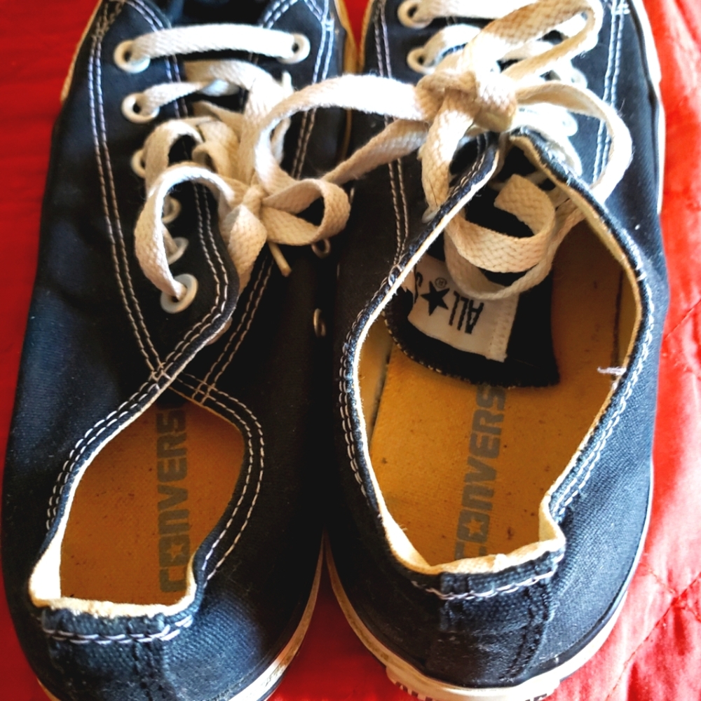 Converse Mens 6/Women's 8